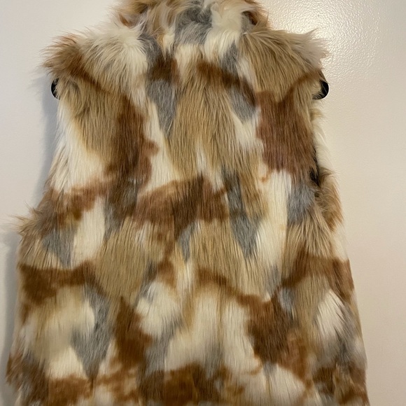 S13/NYC Faux Fur Vest, XL, brown, white and gray. Used, good condition - Picture 4 of 6